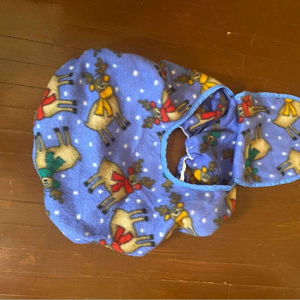 Blue Reindeer Patterned Fleece stroller/car seat cover